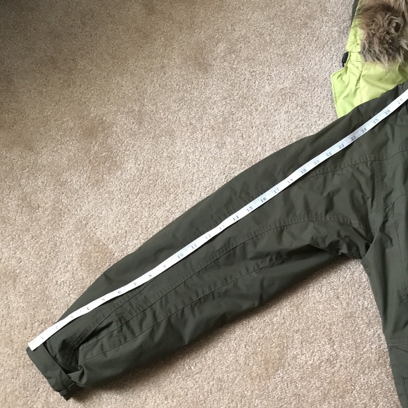 Columbia Winter Ski Jacket (S) - Picture 10 of 10